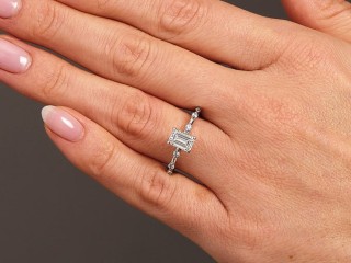 1ct-oval-floating-solitaire-lab-grown-diamond-engagement-rings