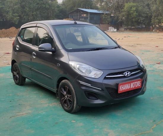 quality-second-hand-cars-for-sale-at-karol-bagh-big-3