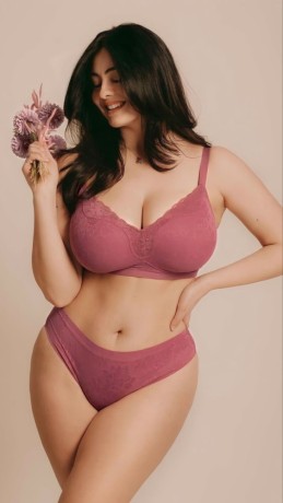 call-girls-in-north-goa-calangute-93193-vip-73153escort-service-in-north-goa-big-0