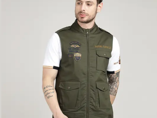 royal-enfield-rider-essentials-boots-sling-bag-vest-jacket-backup-bag