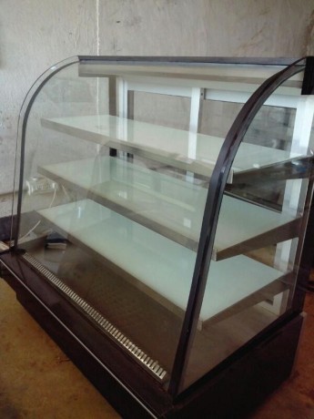 alvo-cake-display-chillerbakery-countercake-chillerbakery-chiller-big-1